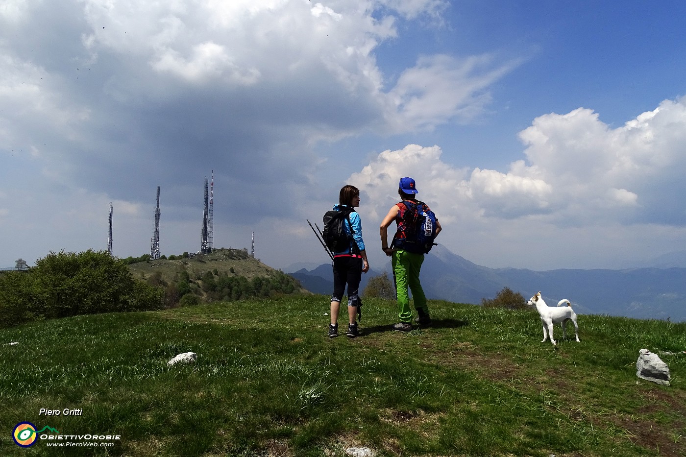 49 Andiamo a vedere le alte antenne dei ripetitori.JPG -                                